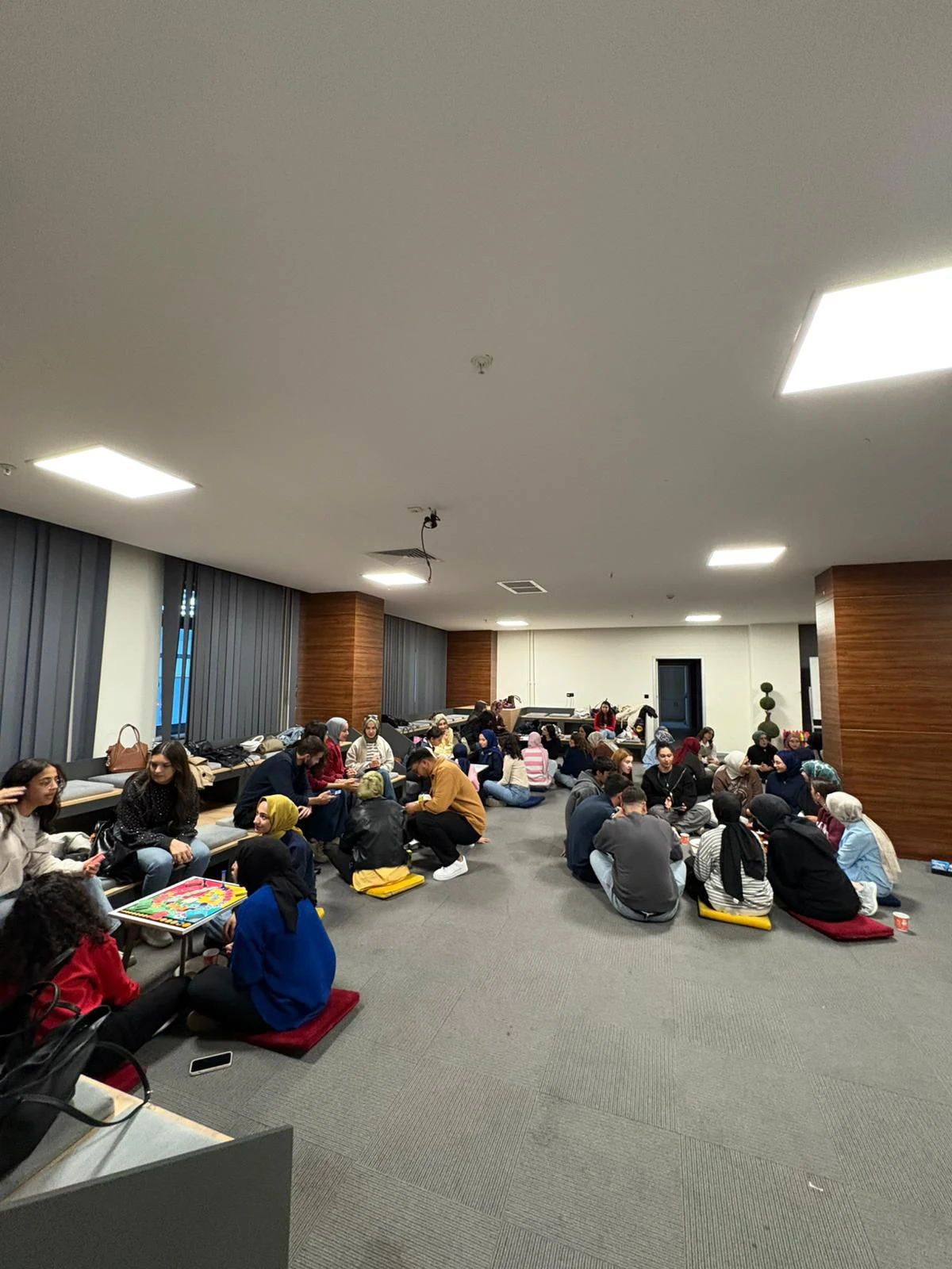 Yönder–Danışan Tanışma ve Buluşma Etkinliği: Oyun Gecesi: Birlikte Daha Güçlüyüz